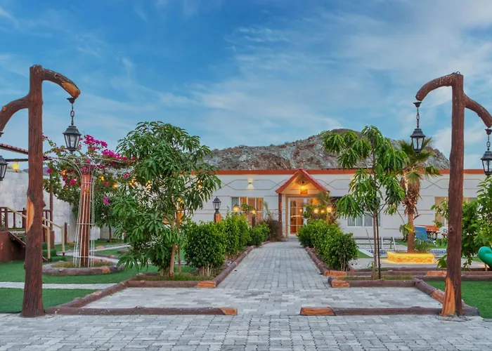 Fujairah Farmstay Mountain View Pool Bbq Kids Area