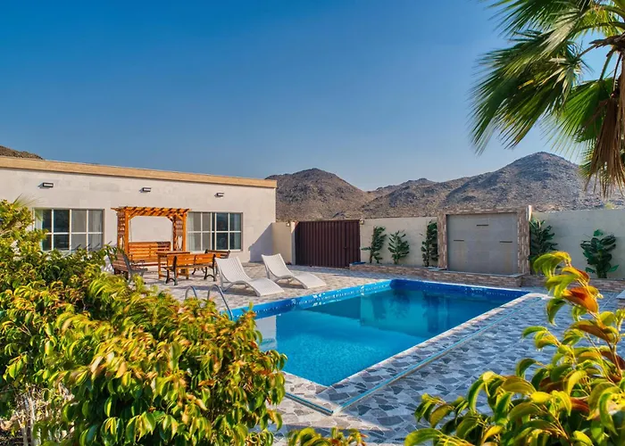 Fujairah Farmstay Mountain View Pool Bbq Kids Area